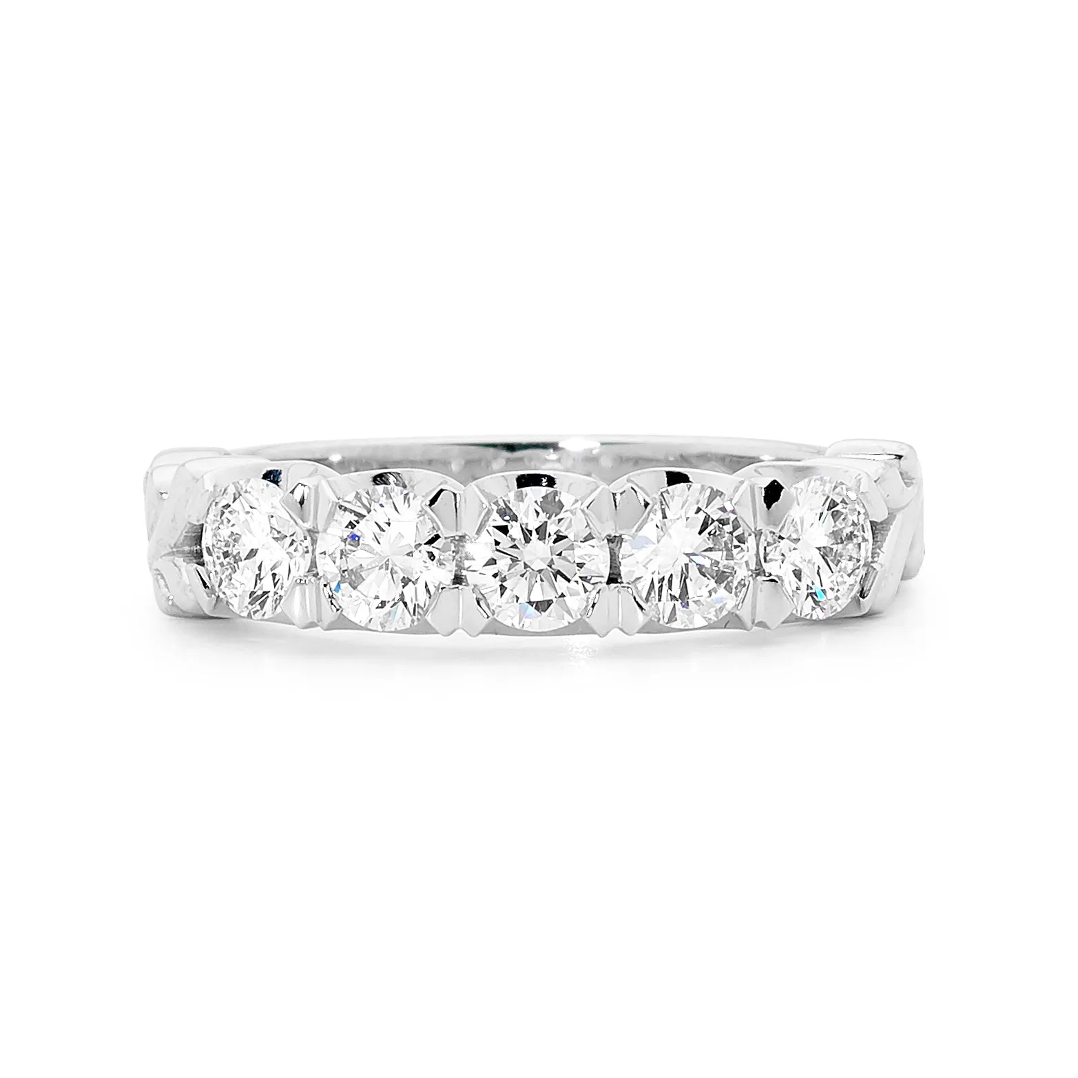 18ct White Gold and Round Claw Diamond Ring