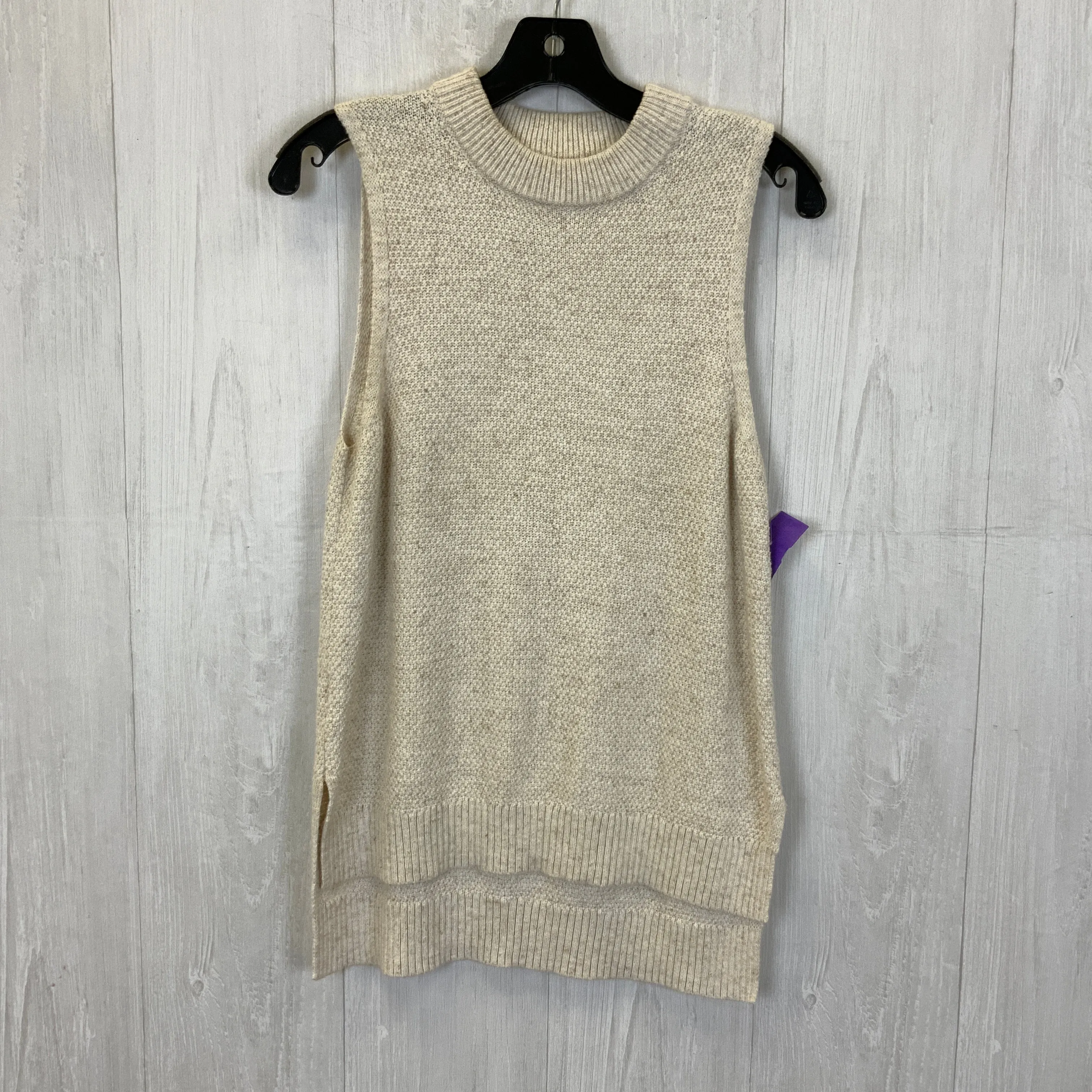 Top Sleeveless By Lou And Grey  Size: S